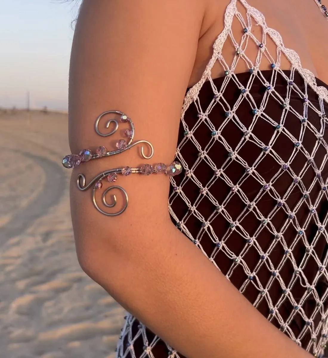Purple crystal wire armband